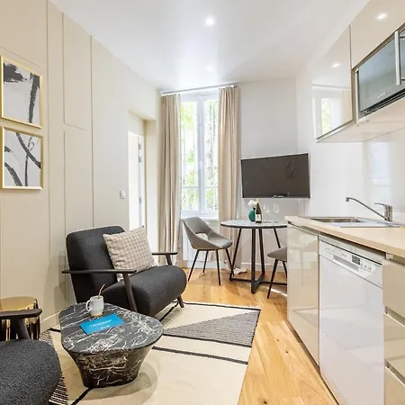 Apartment 0#2people#wagram#1bedroom#ternes *